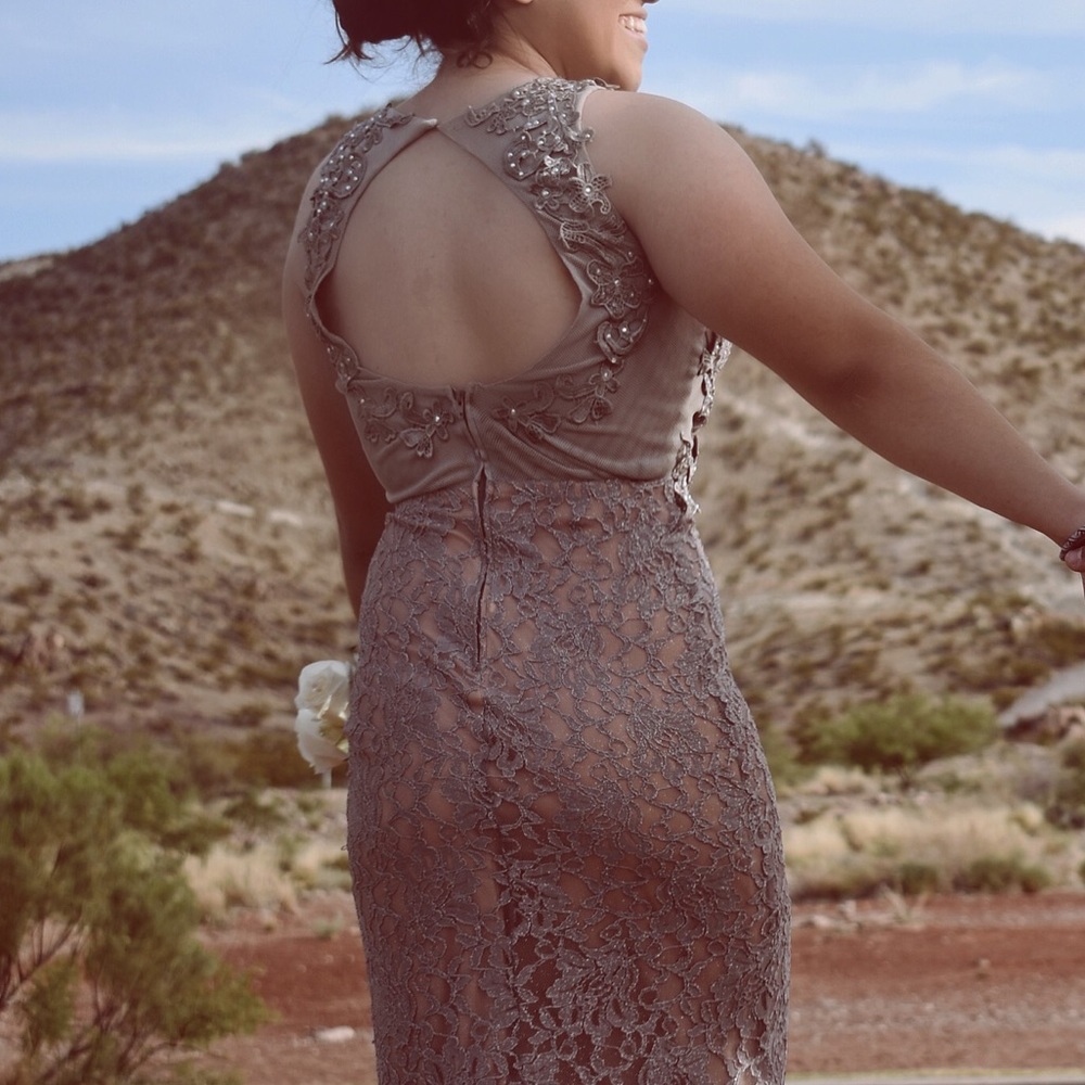 Prom dress - Picture 2 of 3